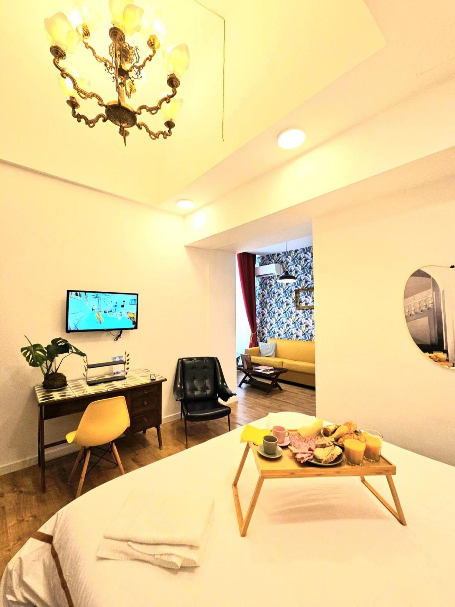 Daily Napoli - Lungomare Hotel ภายนอก รูปภาพ