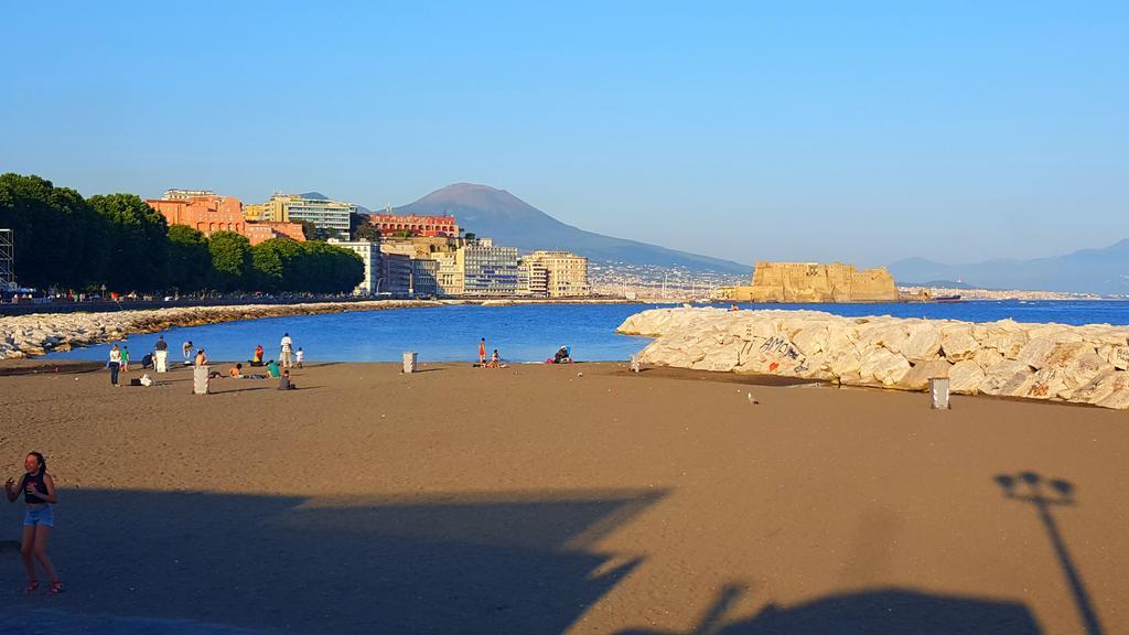 Daily Napoli - Lungomare Hotel ภายนอก รูปภาพ