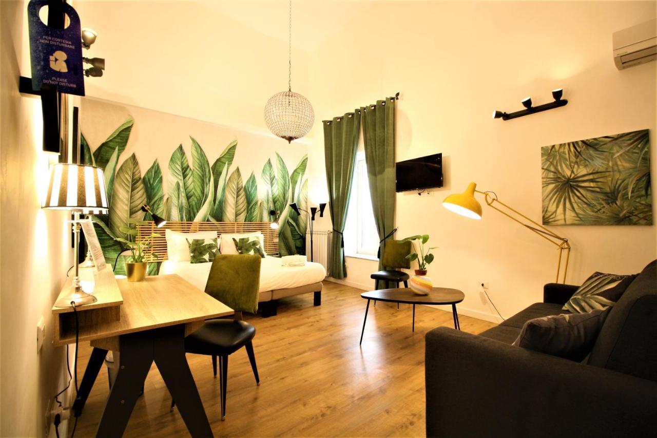 Daily Napoli - Lungomare Hotel ภายนอก รูปภาพ